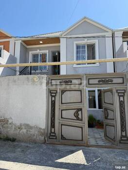 Həyət evi, M.Ə.Rəsulzadə küç.