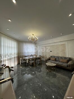 4-otaqlı yeni tikili, 8 Noyabr pr., 170 m²