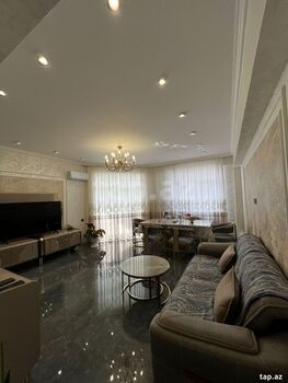 4-otaqlı yeni tikili, 8 Noyabr pr., 170 m²