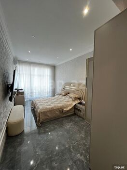 4-otaqlı yeni tikili, 8 Noyabr pr., 170 m²
