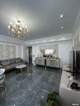4-otaqlı yeni tikili, 8 Noyabr pr., 170 m²
