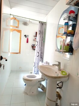 2-otaqlı mənzil kirayə verilir, Gəncə ş., 75 m²