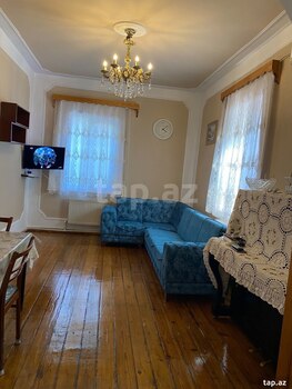 2-otaqlı mənzil kirayə verilir, Gəncə ş., 75 m²