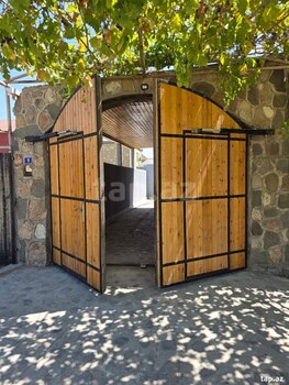 Villa, Saray qəs.