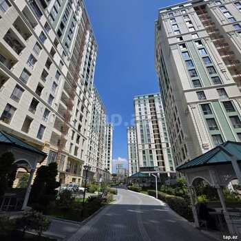 3-otaqlı yeni tikili, Balaəmi Dadaşov küç., 140 m²