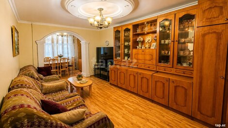 3-otaqlı mənzil kirayə verilir, Bakıxanov küç., 90 m²