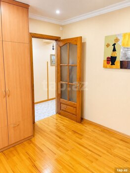 3-otaqlı mənzil kirayə verilir, Bakıxanov küç., 90 m²