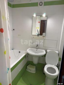 3-otaqlı mənzil kirayə verilir, Əhməd Cəmil küç., 80 m²