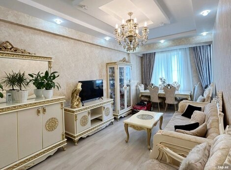 2-otaqlı yeni tikili, M.Əsədov küç., 78 m²