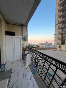 3-otaqlı yeni tikili, Bayıl qəs., 70 m²