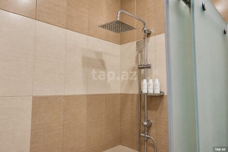3-otaqlı yeni tikili kirayə verilir, Afiyəddin Cəlilov küç., 160 m²