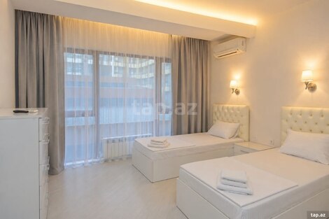 3-otaqlı yeni tikili kirayə verilir, Afiyəddin Cəlilov küç., 160 m²