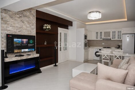 3-otaqlı yeni tikili kirayə verilir, Afiyəddin Cəlilov küç., 160 m²