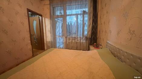 4-otaqlı yeni tikili, 8 Noyabr m., 140 m²