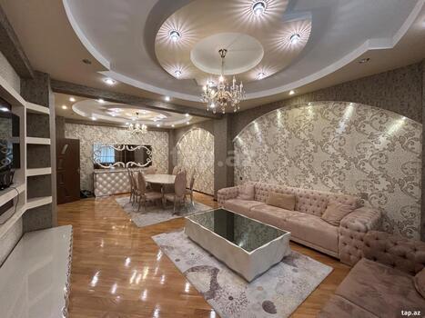 3-otaqlı yeni tikili, Babək pr., 158 m²