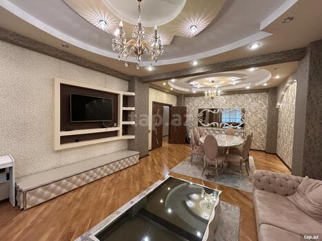 3-otaqlı yeni tikili, Babək pr., 158 m²