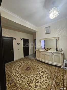 3-otaqlı yeni tikili, Həzi Aslanov m., 106 m²