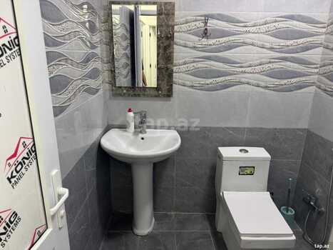 3-otaqlı mənzil, Memar Əcəmi m., 70 m²