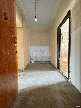 2-otaqlı mənzil, Qara Qarayev m., 65 m²