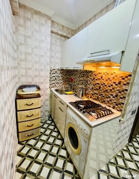 2-otaqlı yeni tikili kirayə verilir, Yeni Yasamal qəs., 60 m²