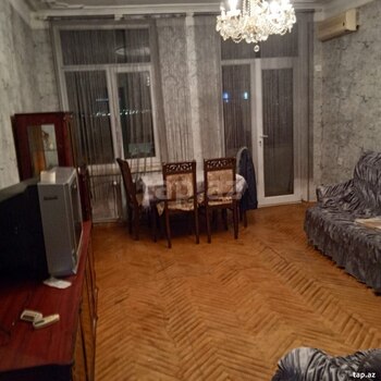 2-otaqlı mənzil kirayə verilir, Bayıl qəs., 55 m²