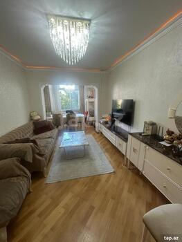 2-otaqlı mənzil, Mirmahmud Kazimovski küç., 65 m²