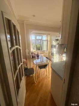 2-otaqlı mənzil, Mirmahmud Kazimovski küç., 65 m²