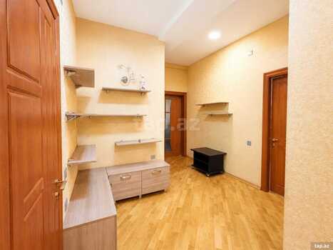 3-otaqlı yeni tikili kirayə verilir, Elmlər Akademiyası m., 146 m²