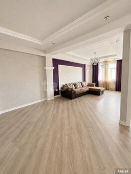 3-otaqlı yeni tikili kirayə verilir, Binəqədi r., 140 m²