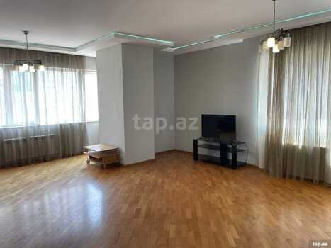 3-otaqlı yeni tikili, Babək pr., 120 m²