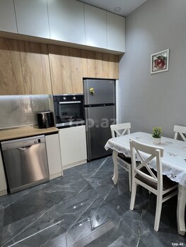 4-otaqlı yeni tikili, Babək pr., 81 m²