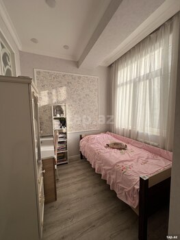 4-otaqlı yeni tikili, Babək pr., 81 m²