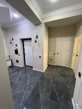 4-otaqlı yeni tikili, Babək pr., 81 m²