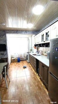 3-otaqlı mənzil, D.Bunyadzadə küç, 26, 70 m²