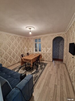 3-otaqlı mənzil kirayə verilir, Qazax r., 65 m²
