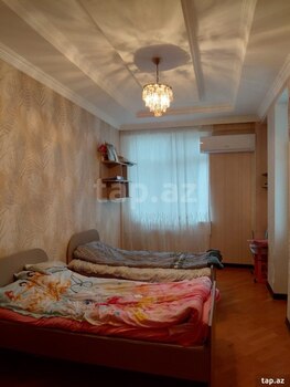5-otaqlı yeni tikili, Nizami r., 138 m²