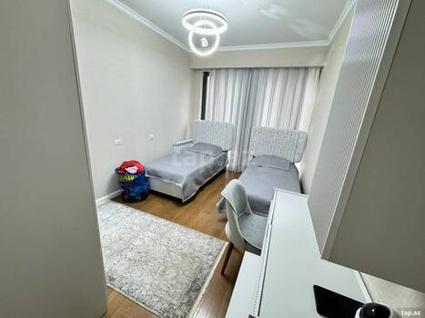 4-otaqlı yeni tikili, Yasamal r., 121 m²