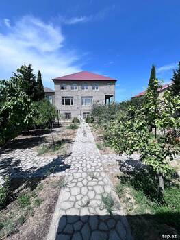 Həyət evi, Novxanı qəs.