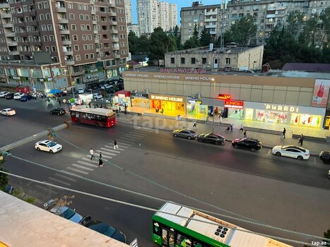 2-otaqlı mənzil, Əhmədli m., 65 m²