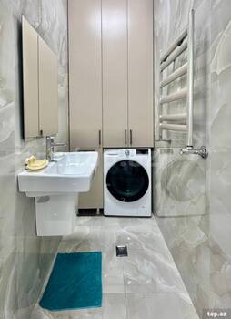 2-otaqlı yeni tikili, Binəqədi r., 90 m²