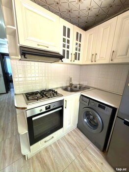 3-otaqlı mənzil, Neftçilər m., 70 m²