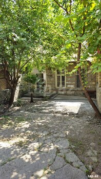 Həyət evi, Şəki ş.