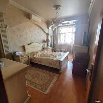 2-otaqlı yeni tikili, İnşaatçılar m., 92 m²