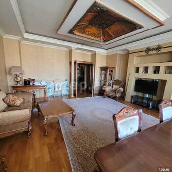 2-otaqlı yeni tikili, İnşaatçılar m., 92 m²