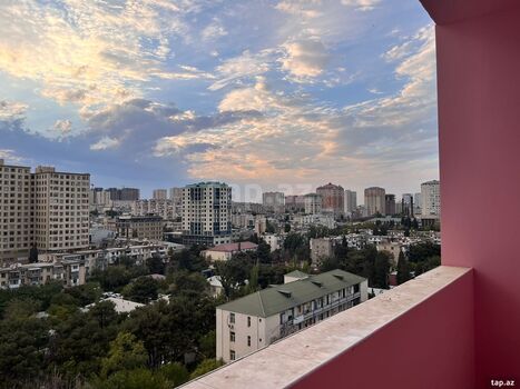 2-otaqlı yeni tikili, İnşaatçılar m., 92 m²