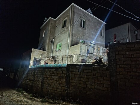 Həyət evi, Rza Talıbov küç.Ev 81a