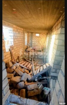 Həyət evi, Rza Talıbov küç.Ev 81a