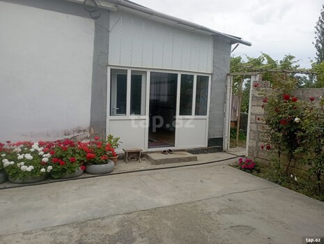 Bağ evi, Xaçmaz r