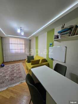 3-otaqlı mənzil, Elmlər Akademiyası m., 60 m²