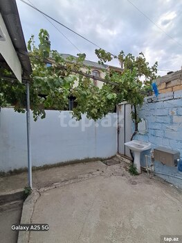 Həyət evi, Azadlıq m.